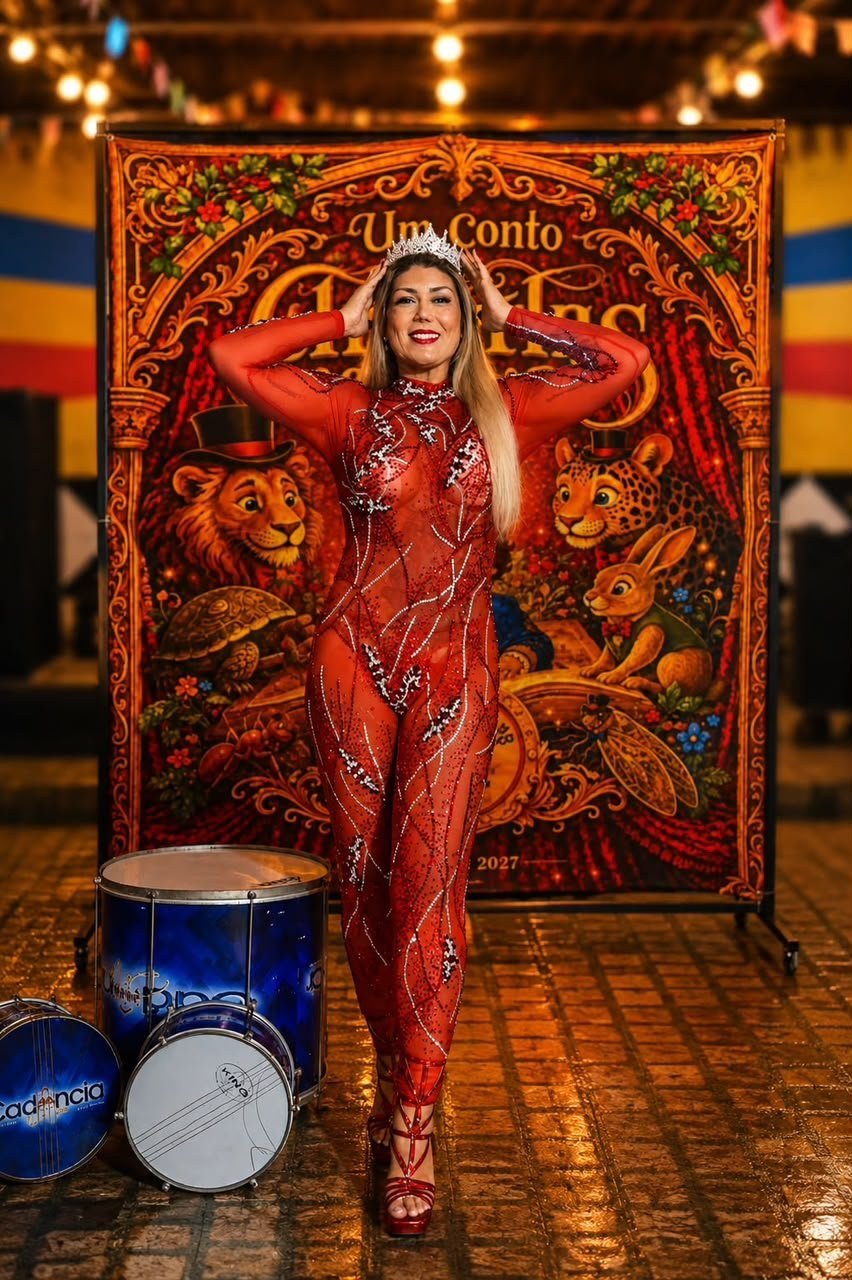 Claudia Rodrigues é a nova Rainha de Bateria da Alegria do Vilar para o Carnaval 2027