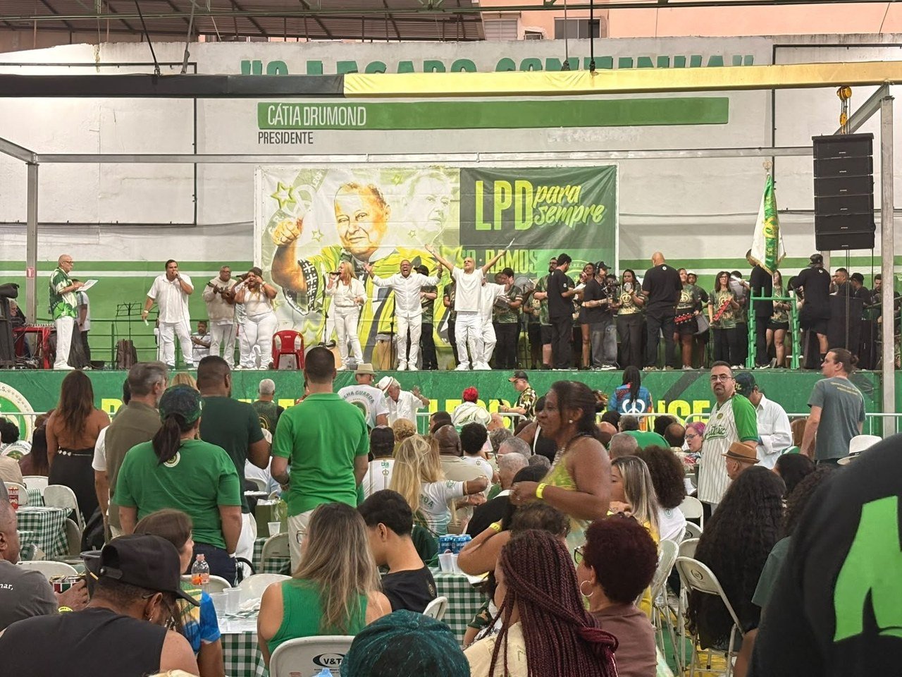 Imperatriz Leopoldinense realiza mais uma fase eliminatória de sua disputa de samba-enredo nesta sexta-feira