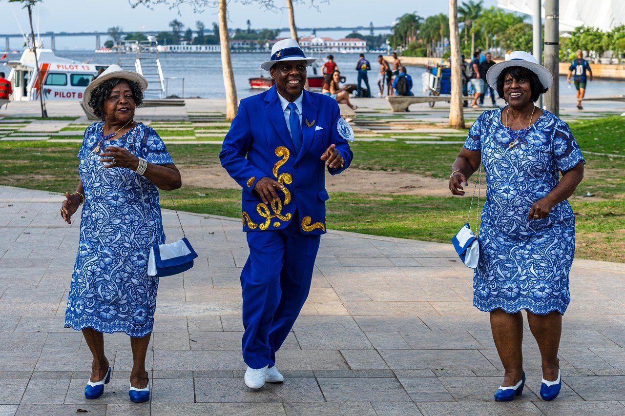 Com flash mob, Rio Carnaval anuncia que os sambas de 2027 vêm aí: álbum sai em 29 de outubro