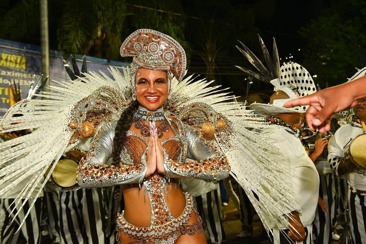 Rayane Dumont levará força da comunidade de Maricá ao Grupo Especial em 2027